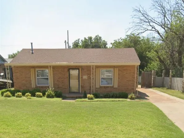 409 N 15th St, Frederick, OK 73542