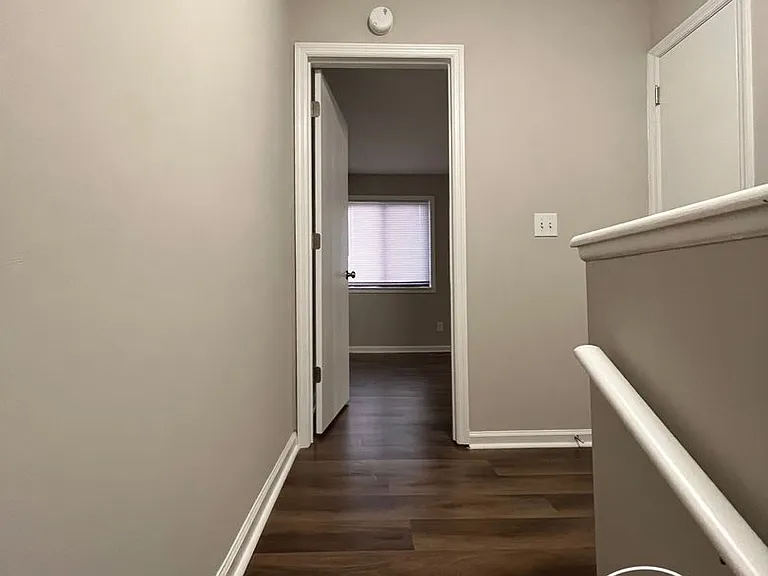 912 Pineland Ave #26 — Photo 3