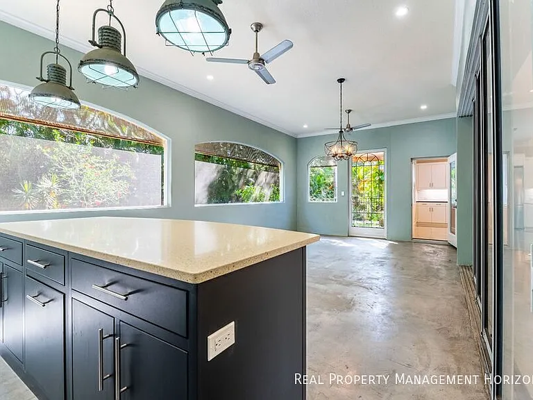 6914 Stanhope Pl — Photo 27