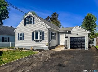 891 Evers Street Ext, Bridgeport, CT 06610