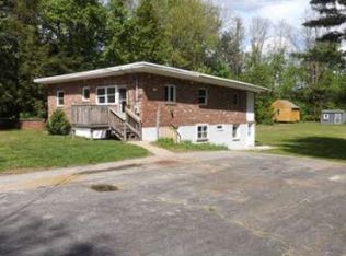 69 Burnett St, Auburn, MA 01501