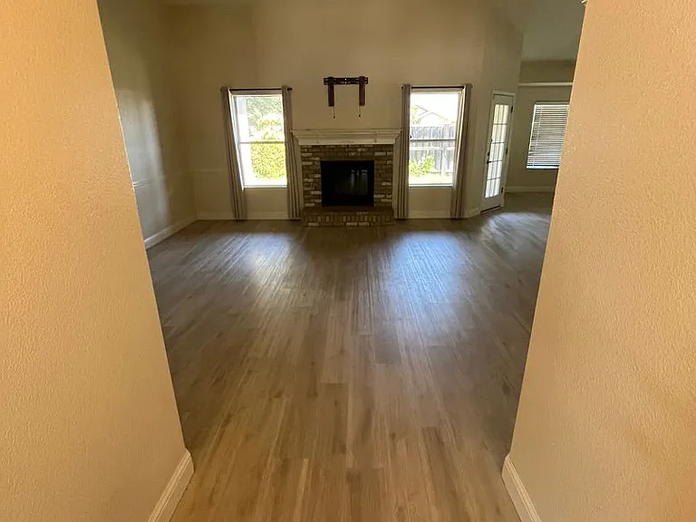 6237 W Damsen Ct — Photo 4