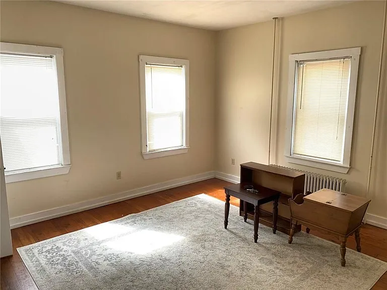 34 Brewer St #1 — Photo 7