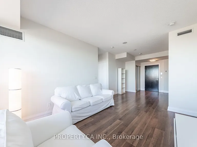 5 Sheppard Ave E #3422 — Photo 13