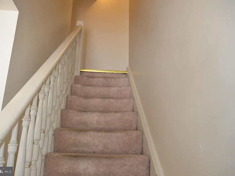 303 Commerce St #C — Photo 4