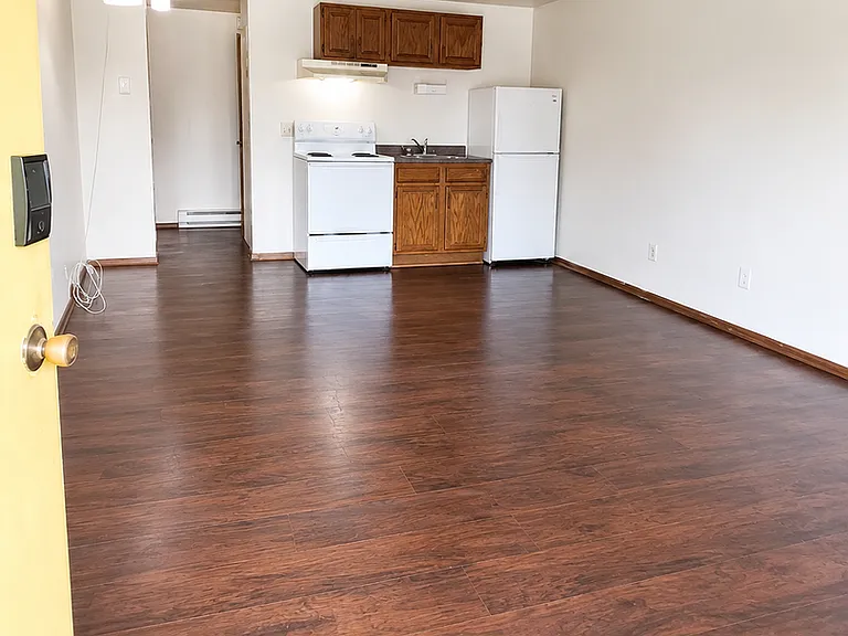 Rapids Studio Apartments — Photo 13