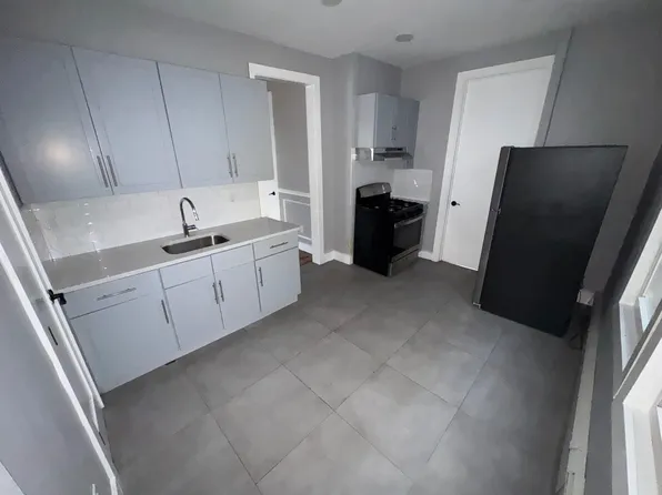 577 S 17th St, Newark, NJ