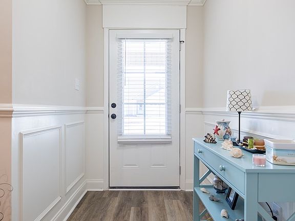 3rd image of 3633 Deidra Miller Cir