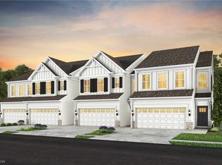 32740 Sandridge Run, Avon Lake, OH 44012