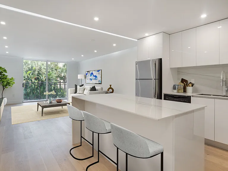 Beach Place — Photo 1