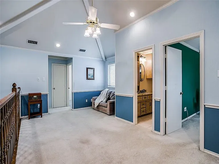4652 Portrait Ln — Photo 23