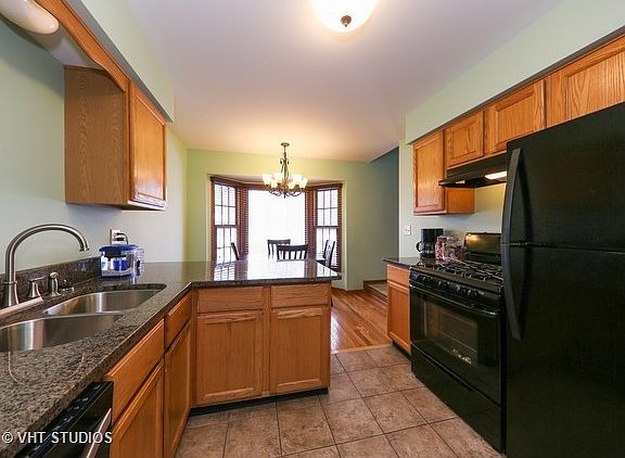 4th image of 1913 N Wisteria Ct #2
