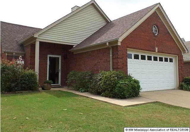1st image of 41 Belisle Dr