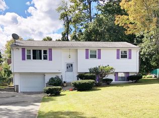 23 Hollis St, Randolph, MA 02368