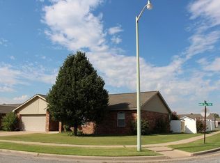 825 Mable Clayton, Pryor, OK 74361