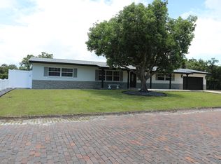 255 74th St N, Saint Petersburg, FL 33710