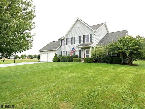 2nd image of 109 Josie Dr
