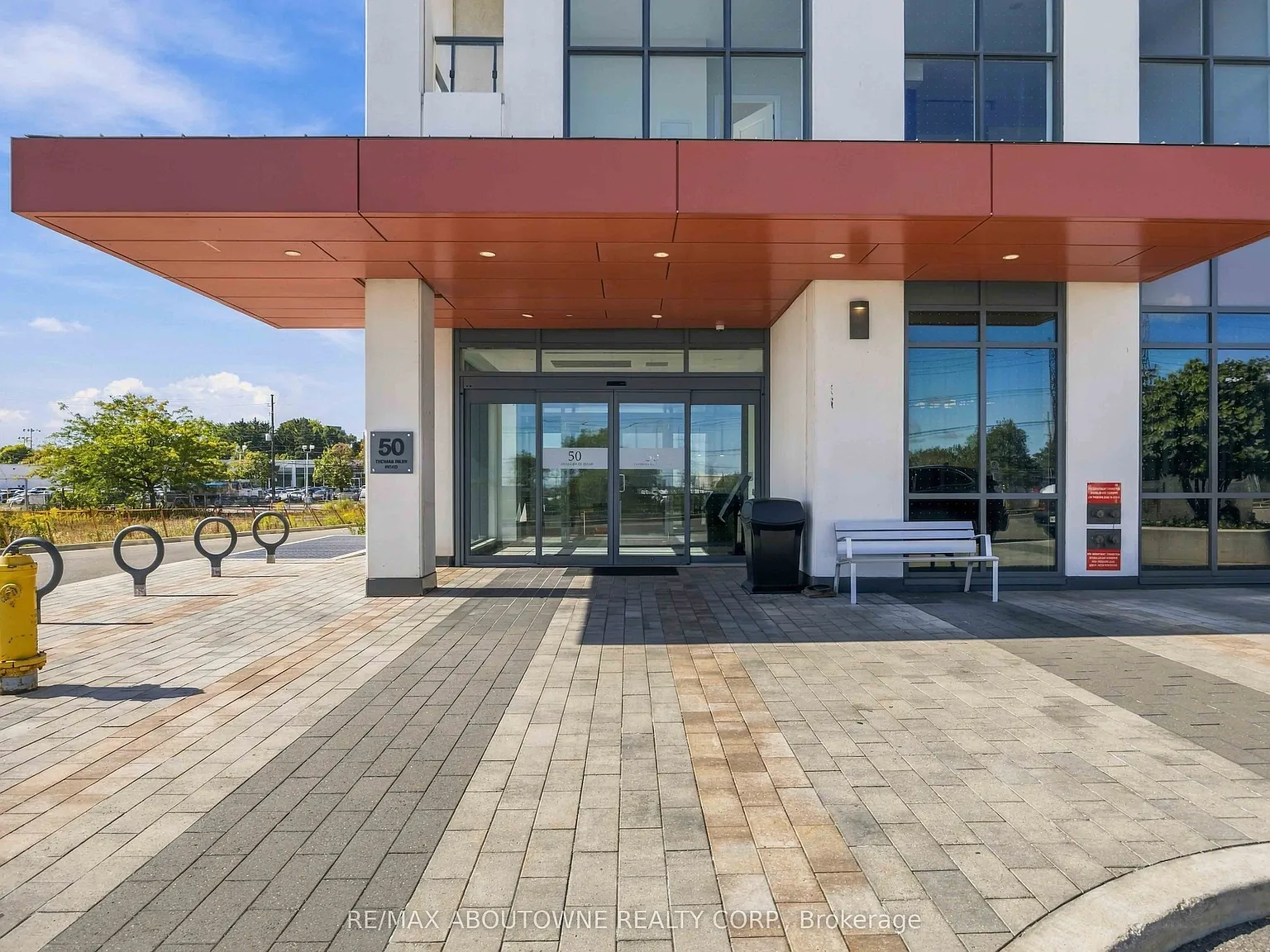 2 bed, $2,575 — Photo 2