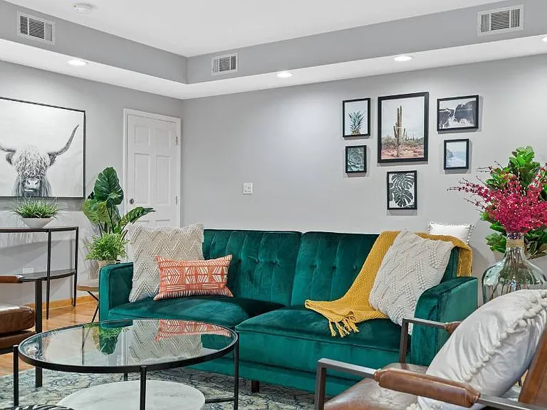 1450 W Webster Ave #2 — Photo 3