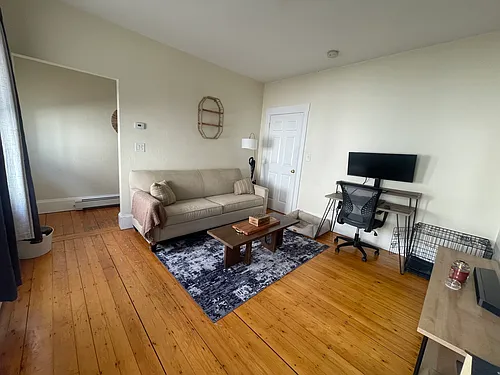 76 Robbins St #1 Photo 1