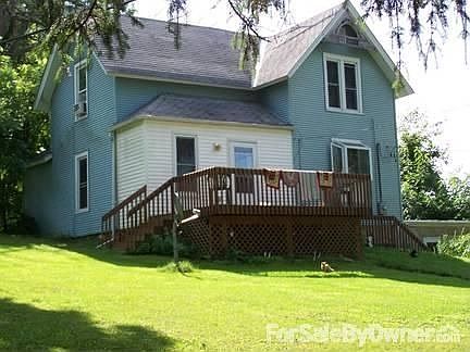 2nd image of 5810 Noble St