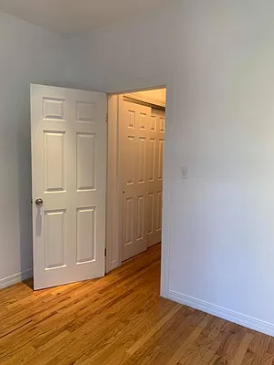 Rented by Compass | media 22