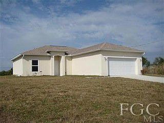 1st image of 814 NW 28th Ave