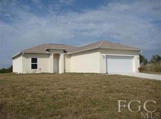 814 NW 28th Ave, Cape Coral, FL 33993