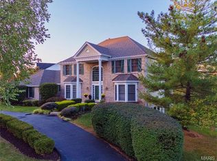 1407 Neffwold Ln, Saint Louis, MO
