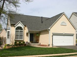 46534 Cedarhurst Dr, Sterling, VA 20165