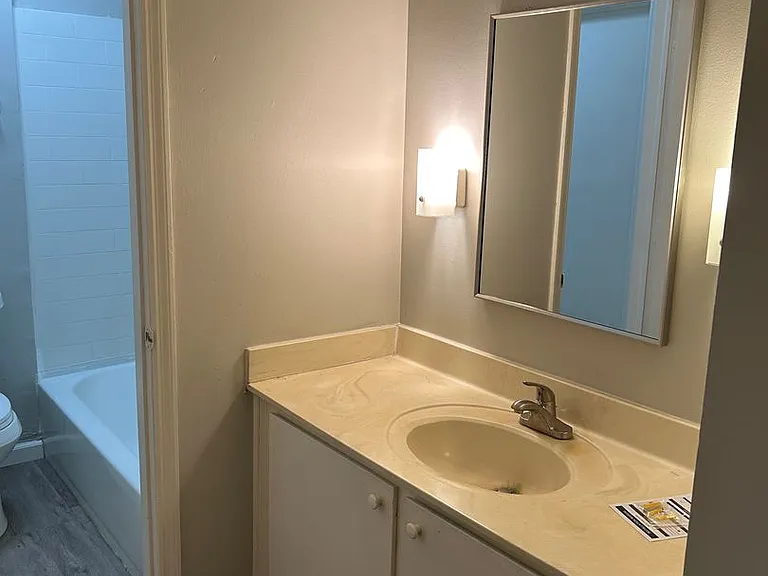 3736 Cambridge Station Dr — Photo 27