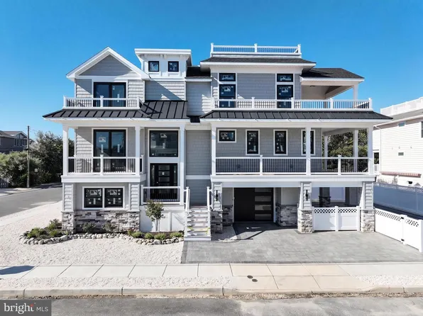 2912 Beach Ave, Brant Beach, NJ 08008