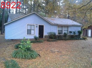 8922 Homewood Dr, Riverdale, GA