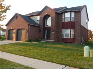 5167 N Meckler Ln, Warren, MI 48092