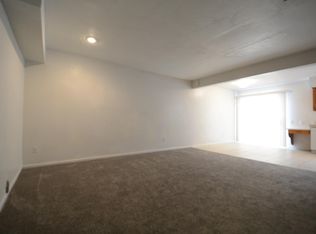 7417 Longview Rd, Kansas City, MO 64134