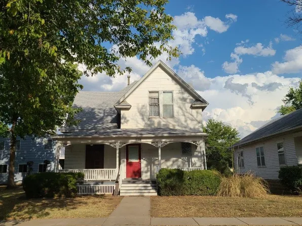 1105 S Washington Ave #1101, Wellington, KS 67152