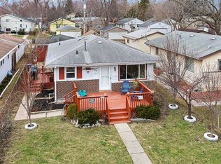 1722 Hebron Ave, Zion, IL 60099