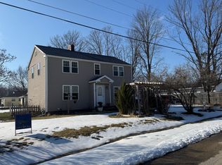 304 Oliver Dr, Houghton Lake, MI
