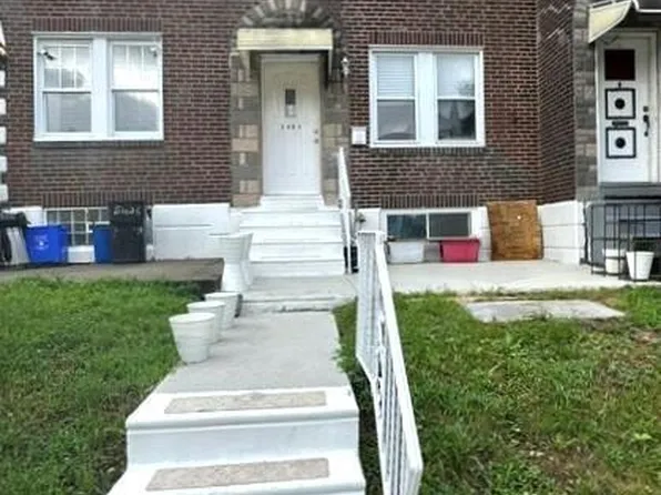 5403 Valley St, Philadelphia, PA 19124