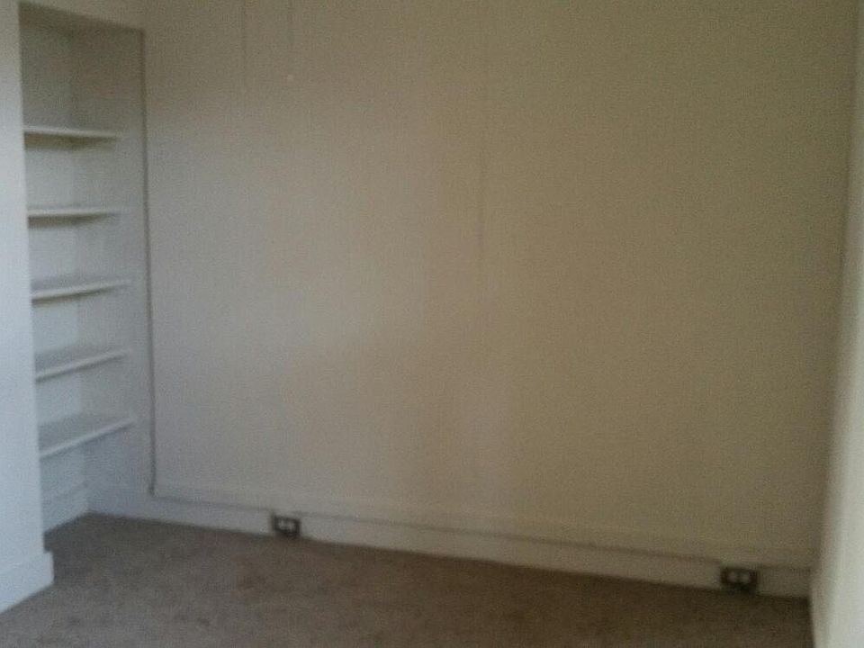 2nd image of 11 E South St APT 3