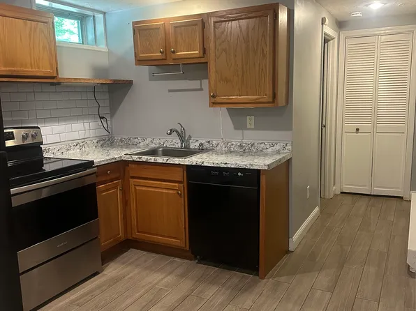 178 Southbridge Rd #L, Dudley, MA 01571
