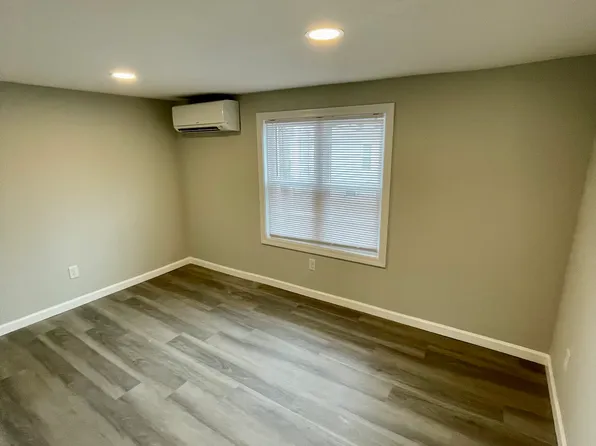 (undisclosed Address), Worcester, MA 01604