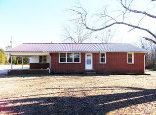 750 Rockport Rd, Camden, TN 38320
