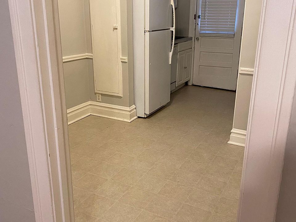 Dining Room Area