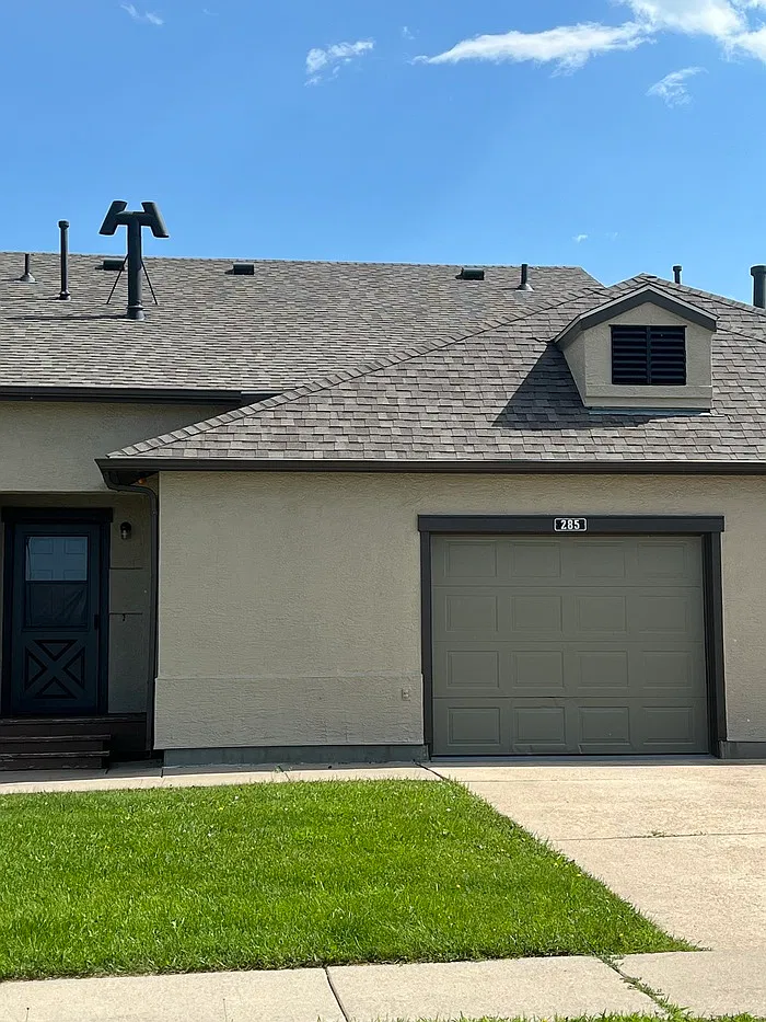 2 bed, 1.5 bath, 1066 sqft, $1,509 — Photo 1