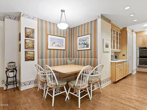 4th image of 1095 Park Ave #9B