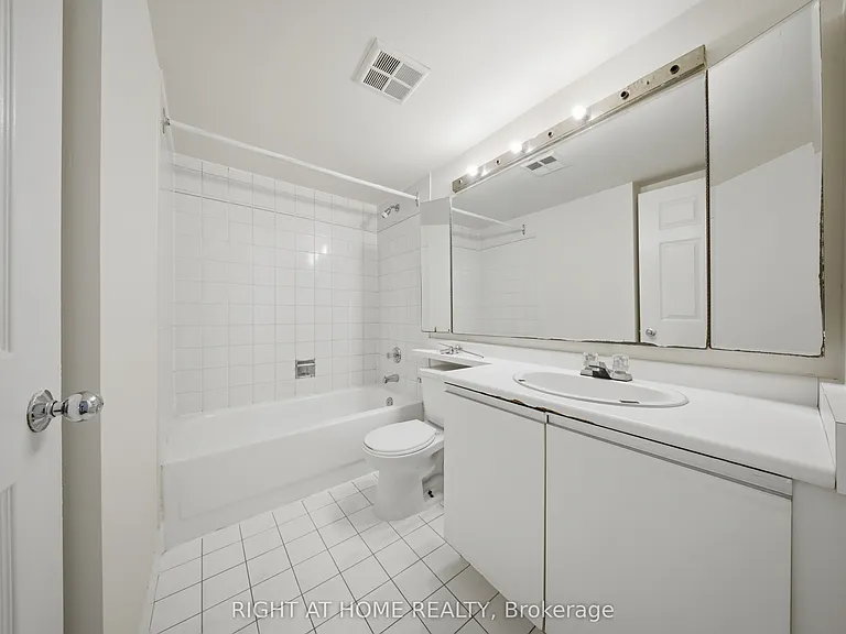 335 Webb Dr #506 — Photo 15