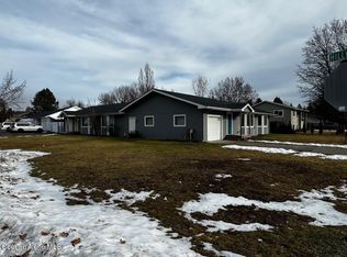 10230 N Hillview Dr, Hayden Lake, ID 83835