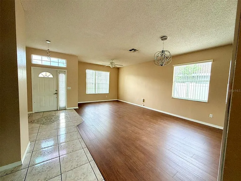 847 Whispering Cypress Ln — Photo 5