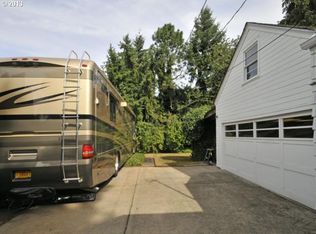 2101 Monroe St, Eugene, OR 97405